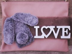 男性には”好き”をあげるより頼ってあげる